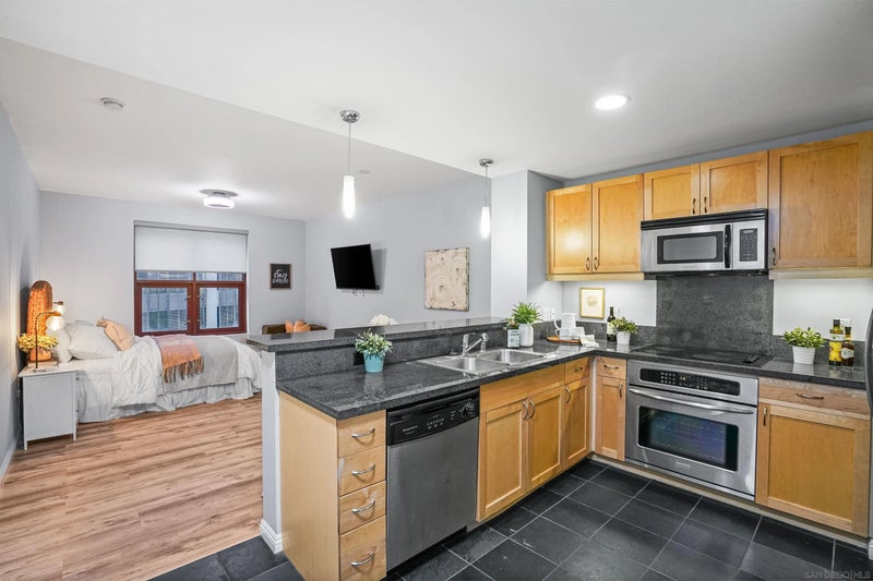1150 J St 523