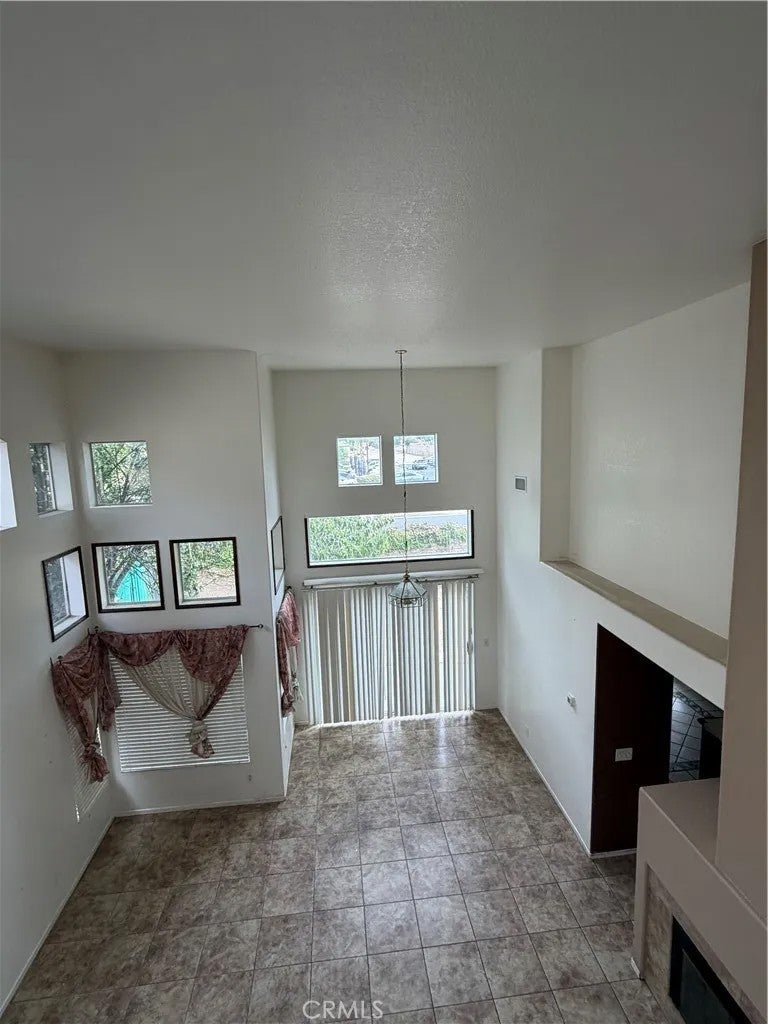 851 Chatham Way
