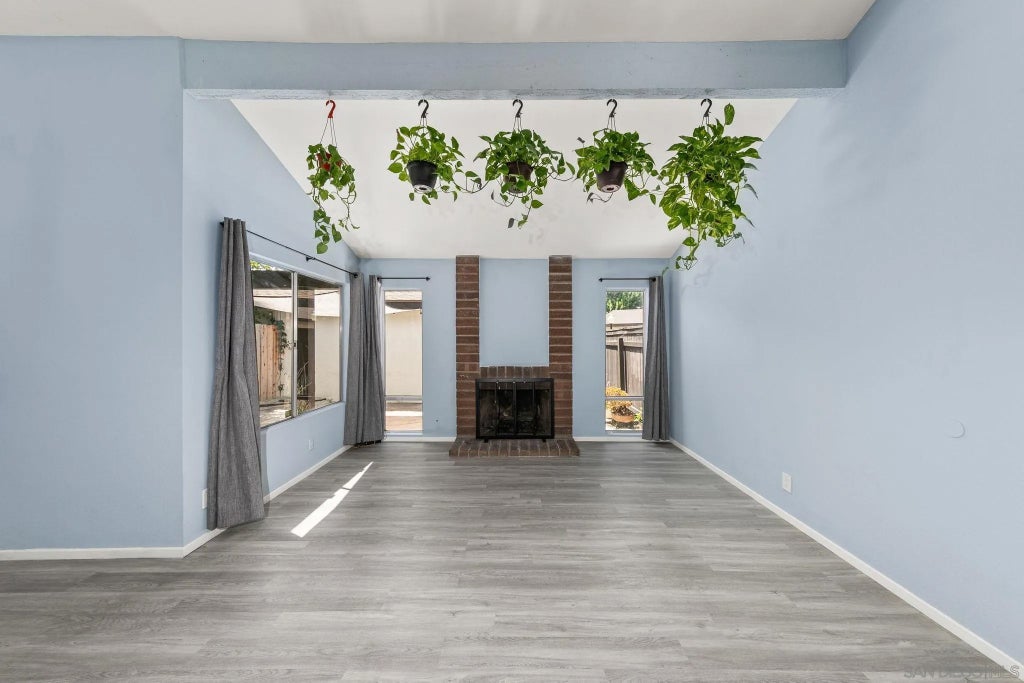 Photo of 2147 Citrus Tree LN, Spring Valley, CA 91977 (MLS # 260019163)