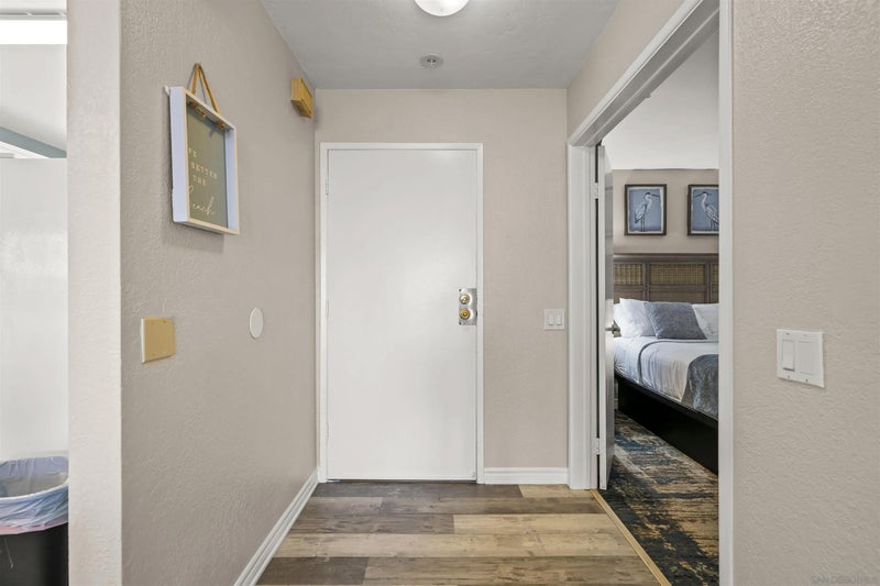 4465 Ocean Blvd 24
