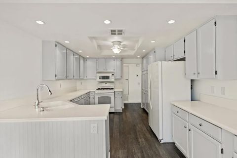 Tiny photo for 1349 Via Firenze, San Marcos, CA 92078 (MLS # NDP2510205)