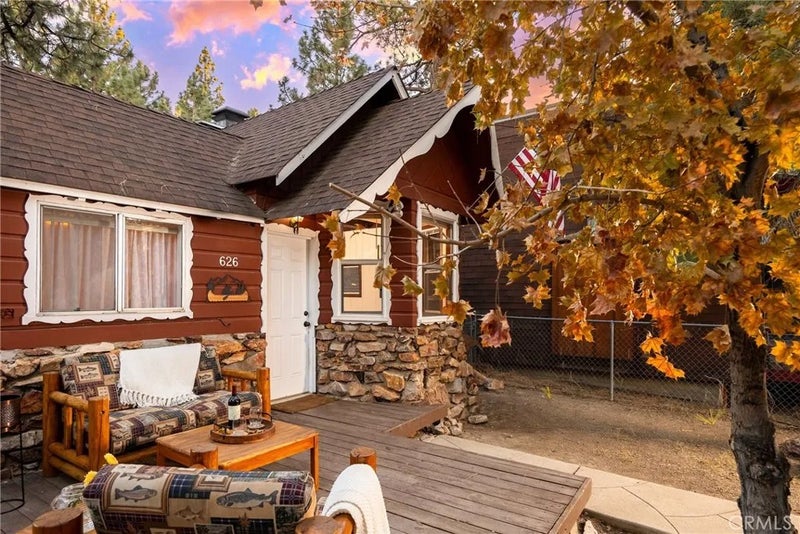 626 Elysian