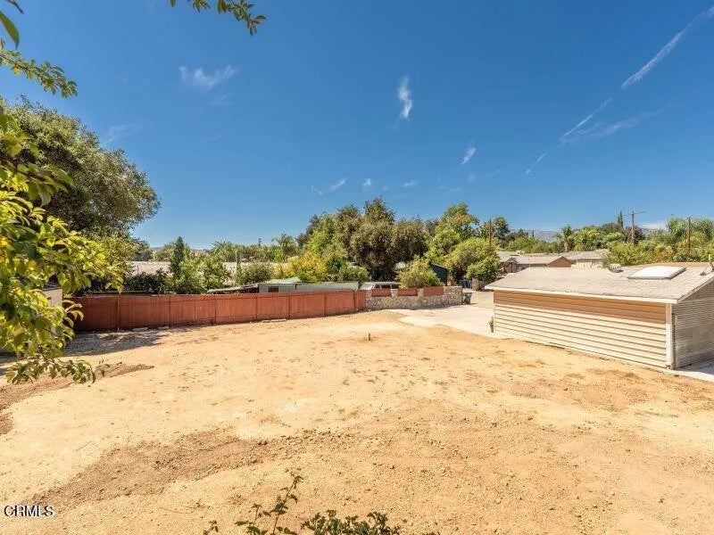 Photo of 182 Mountain View, Oak View, CA 93022 (MLS # V1-38323)