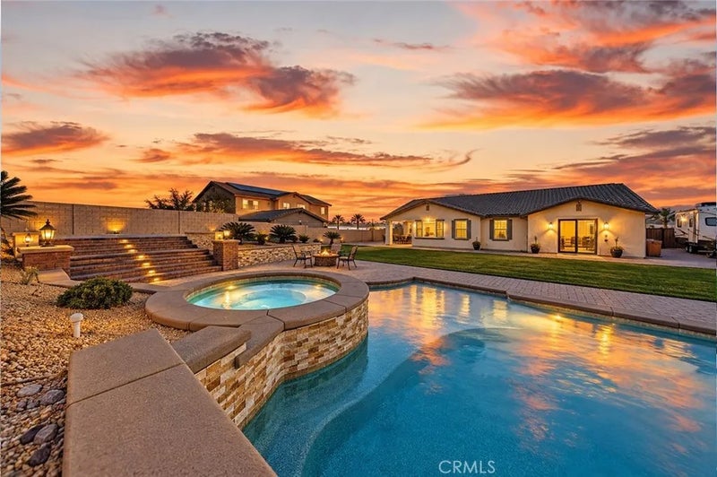 5091 Woodley Ridge