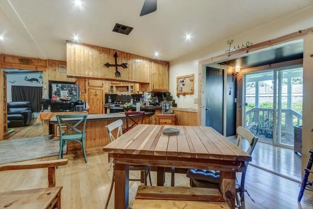 Photo of 1380 Oak Hill Drive #42, Escondido, CA 92026 (MLS # NDP2508163)