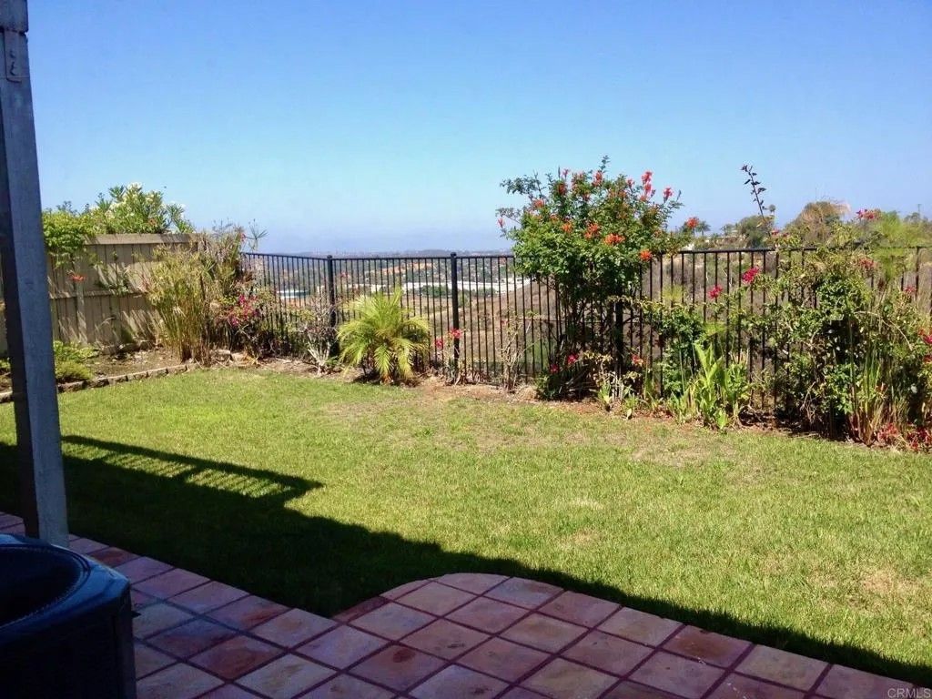 Photo of 750 Via Cafetal, San Marcos, CA 92069 (MLS # NDP2604747)