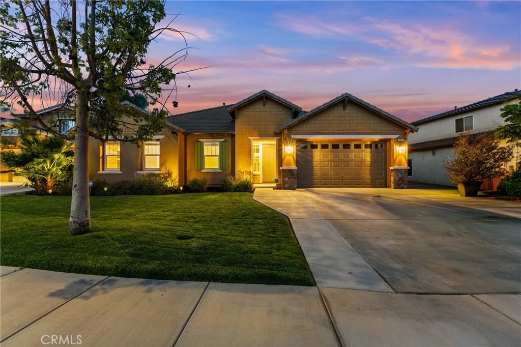 28552 Rustic Glen St.