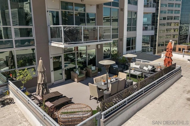 253 10th Avenue 908 #908, San Diego