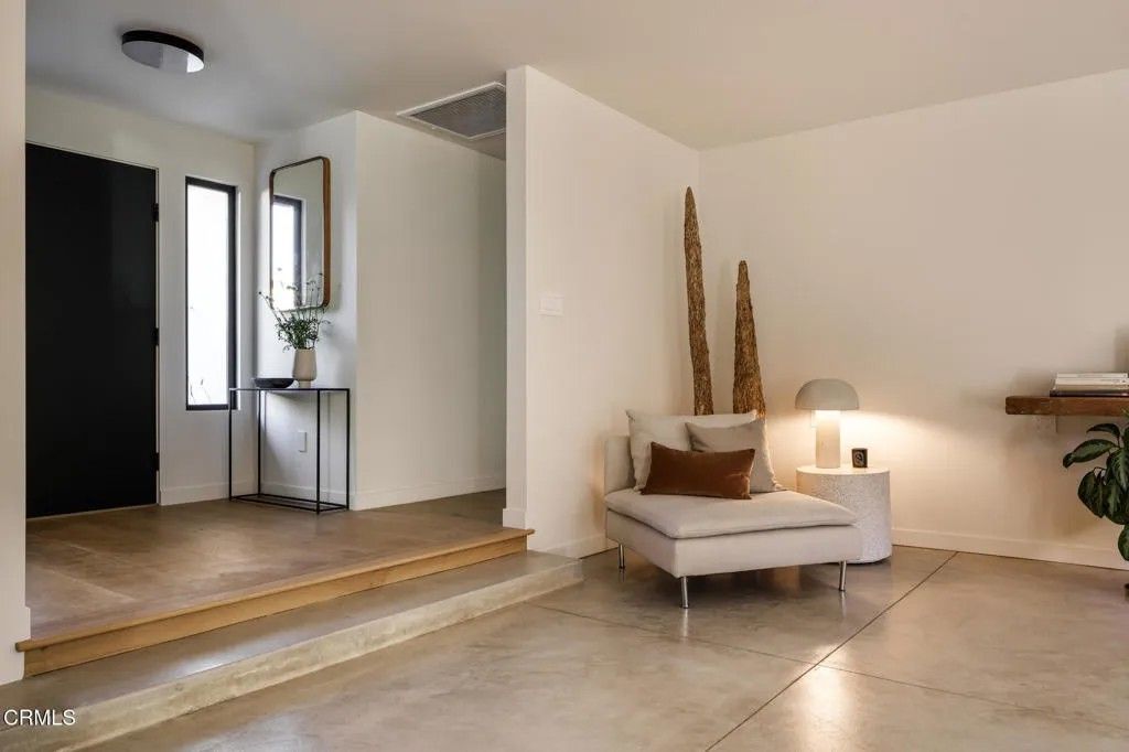 Photo of 4119 Aralia Road, Altadena, CA 91001 (MLS # P1-26912)