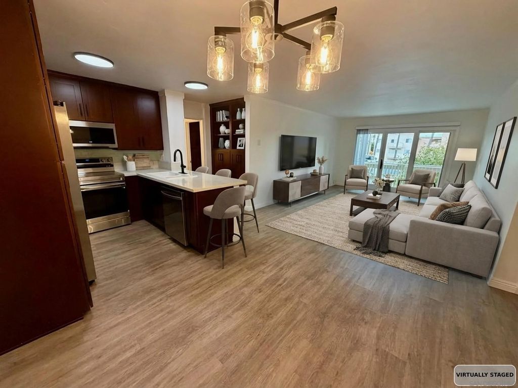 Photo of 1885 Diamond St #2-211, San Diego, CA 92109 (MLS # 260006331)