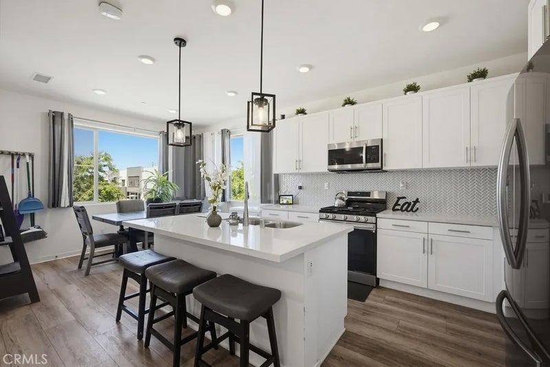 3570 E Peckham Paseo