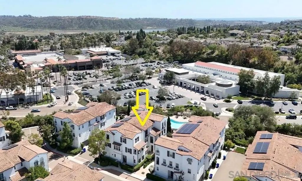 Photo of 1846 Cliff Swallow LN, Carlsbad, CA 92011 (MLS # 260012968)