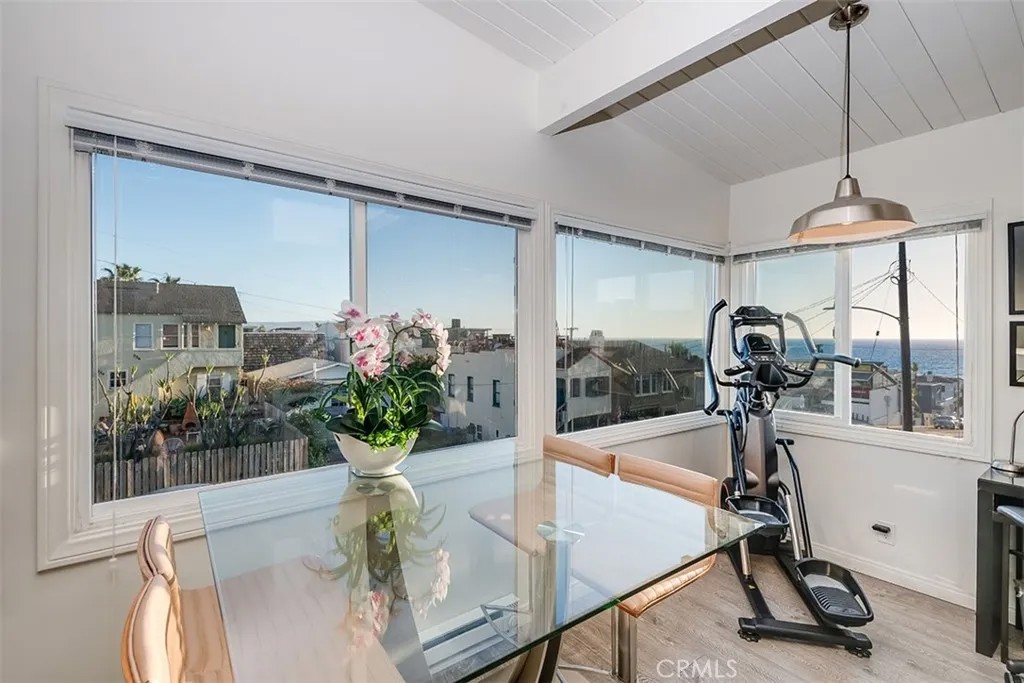231 Longfellow Avenue