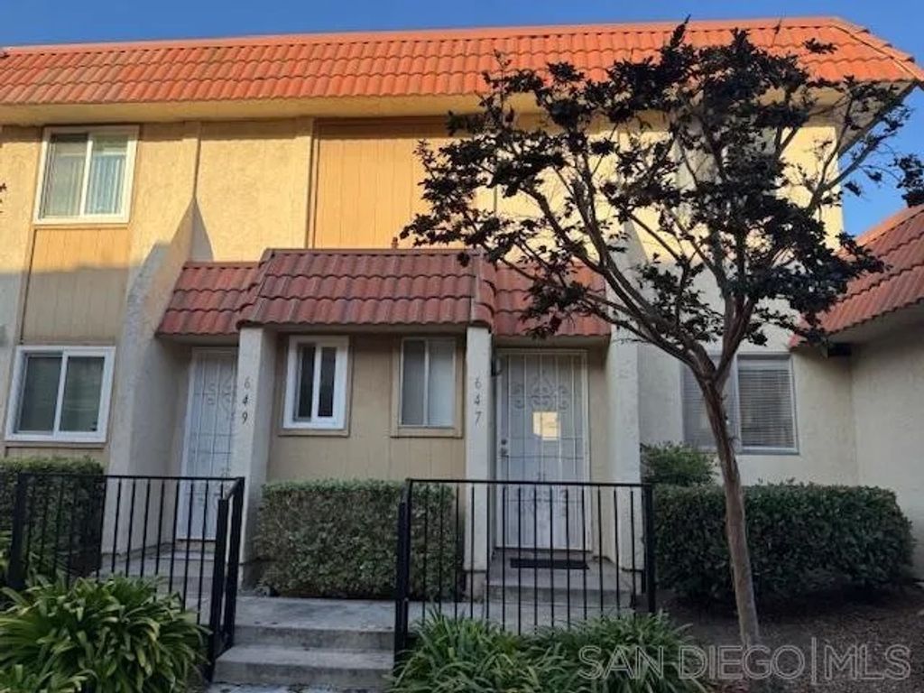 Photo of 647 Beverly Pl, San Marcos, CA 92078 (MLS # 250043672)