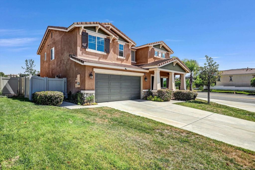 Photo of 32662 Via Perales, Temecula, CA 92592 (MLS # 260008288)