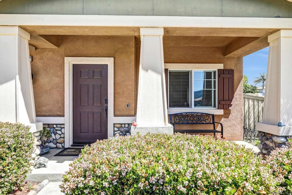 Photo of 32662 Via Perales, Temecula, CA 92592 (MLS # 260008288)
