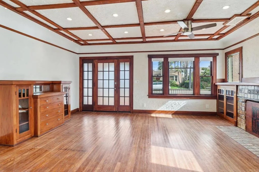 3114 Bancroft Street