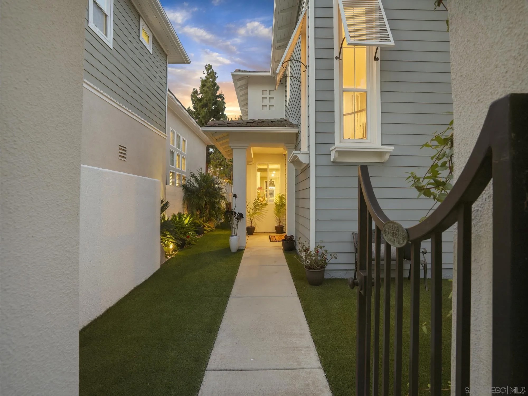 4654 Vereda Mar Del Sol