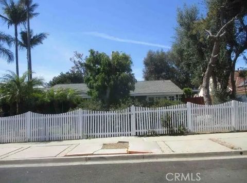 13571 Laurinda Way Santa Ana CA 92705