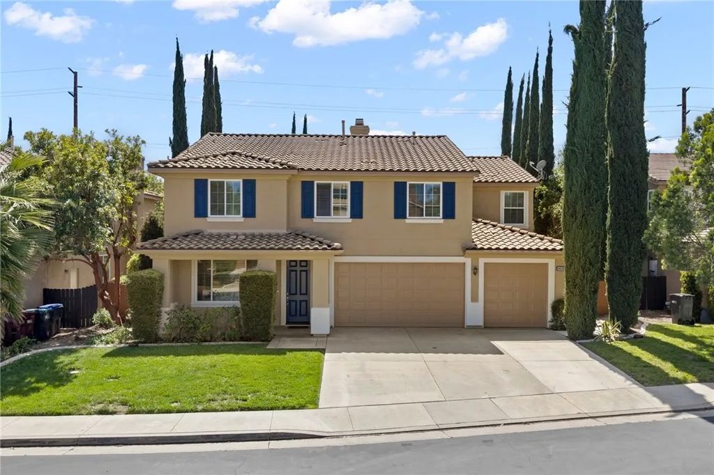 Photo of 24239 Broad Oak Street, Murrieta, CA 92562 (MLS # SW26074910)