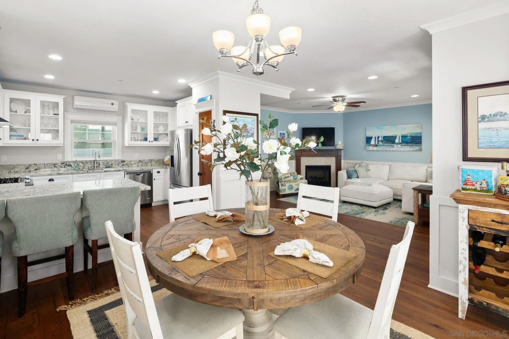 Photo of 814 F Avenue, Coronado, CA 92118 (MLS # 260010220)