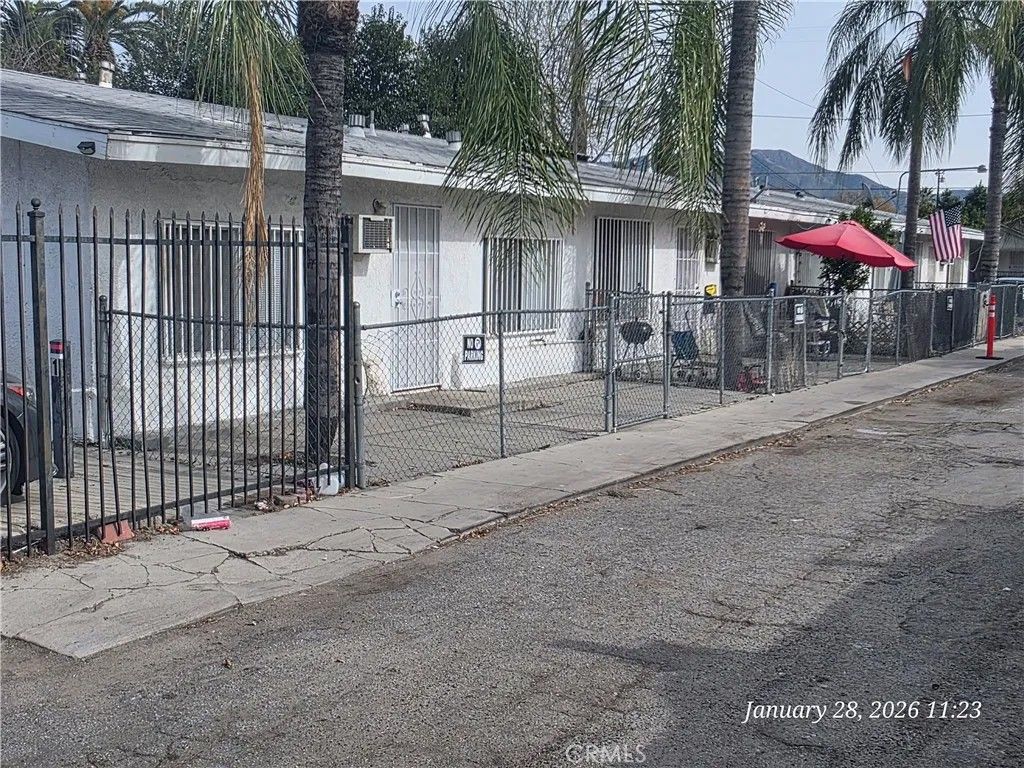 Photo of 1134 Sepulveda Avenue, San Bernardino, CA 92410 (MLS # IV26020828)