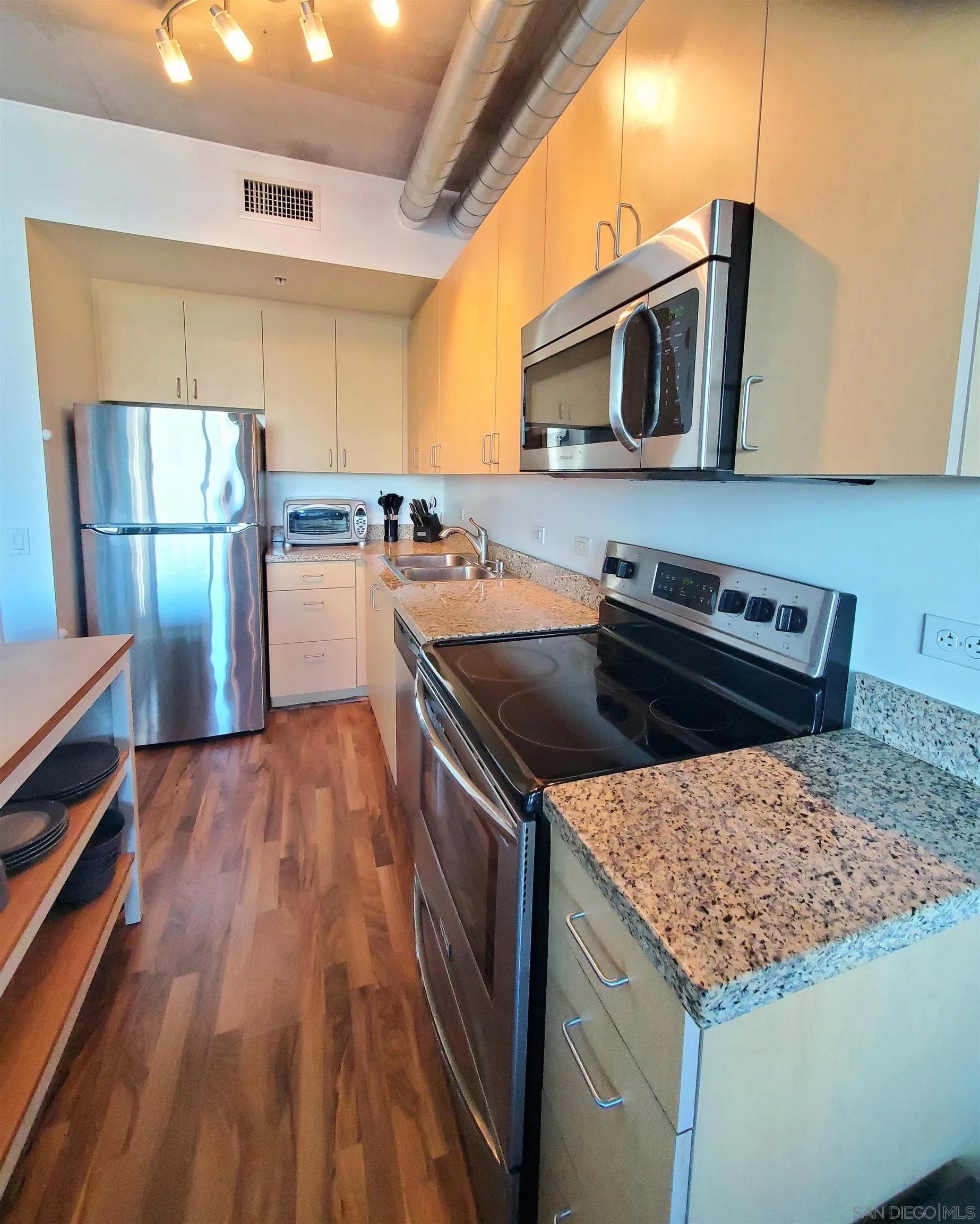 1080 Park Blvd 309