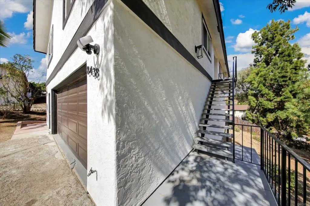 8438 Fanita Drive