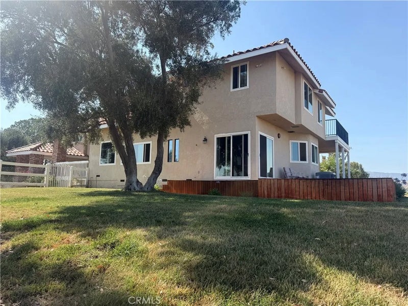 32080 Avenida Donari