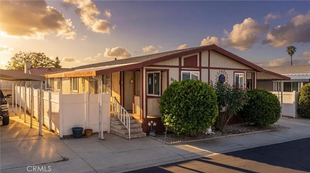 Photo of 1721 E Colton Ave #50, Redlands, CA 92374 (MLS # CV26088083)