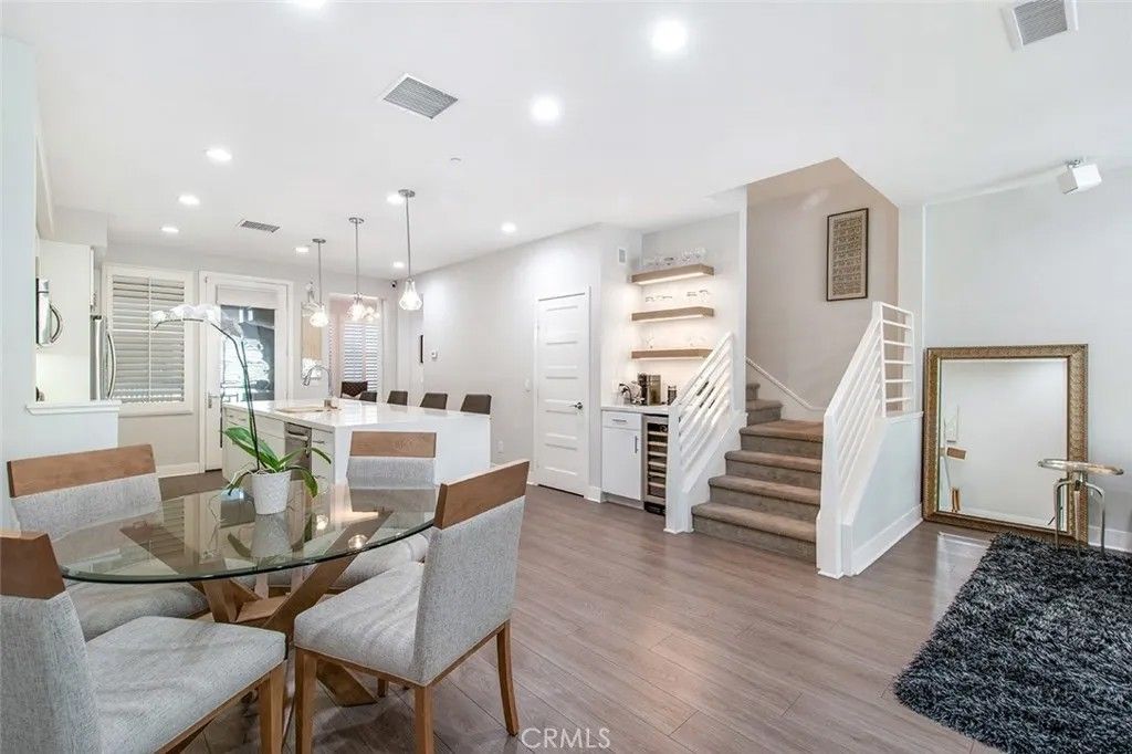 Photo of 10 Brownstone Way, Aliso Viejo, CA 92656 (MLS # OC26096248)