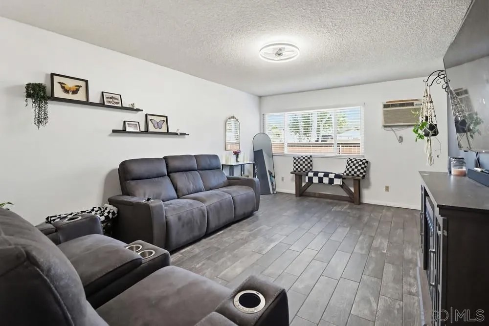 10201 PRINCESS SARIT WAY