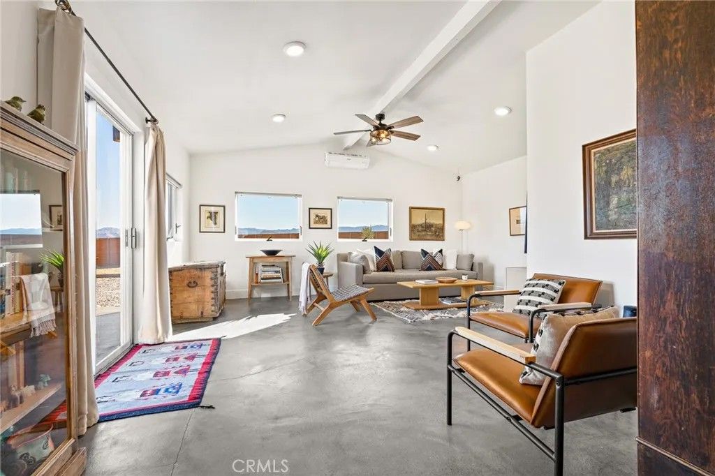 Photo of 4212 ONeil Road, Joshua Tree, CA 92252 (MLS # JT26031877)
