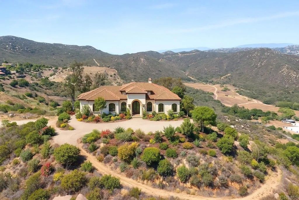 Photo of 3020 Joni Ln, San Marcos, CA 92069 (MLS # NDP2507671)