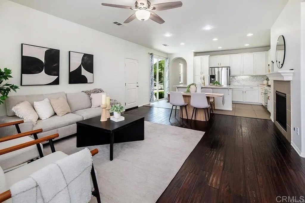 Photo of 3428 Filoli Circle, Carlsbad, CA 92002 (MLS # NDP2603934)