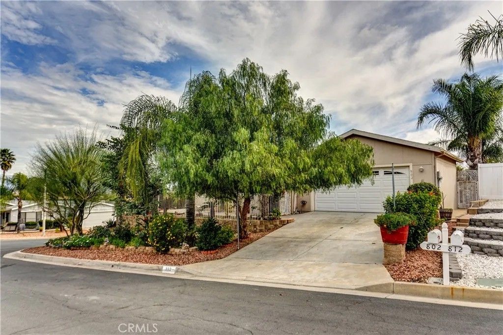 Photo of 802 Roadrunner Way, Perris, CA 92570 (MLS # DW26029925)