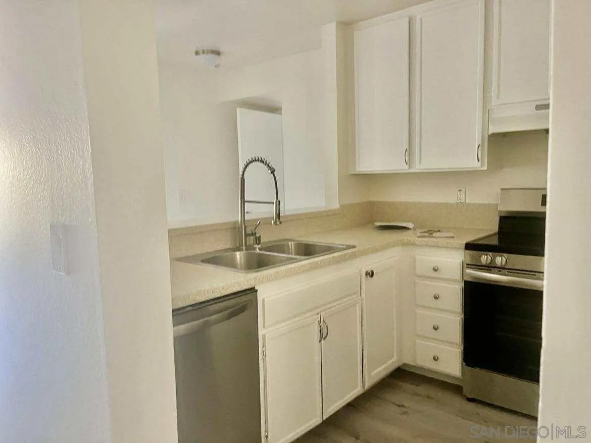 3980 Faircross Pl 23