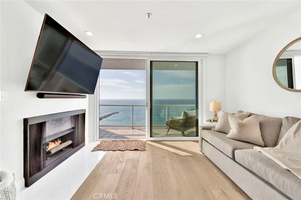 Photo of 615 Esplanade #709, Redondo Beach, CA 90277 (MLS # SR26017591)