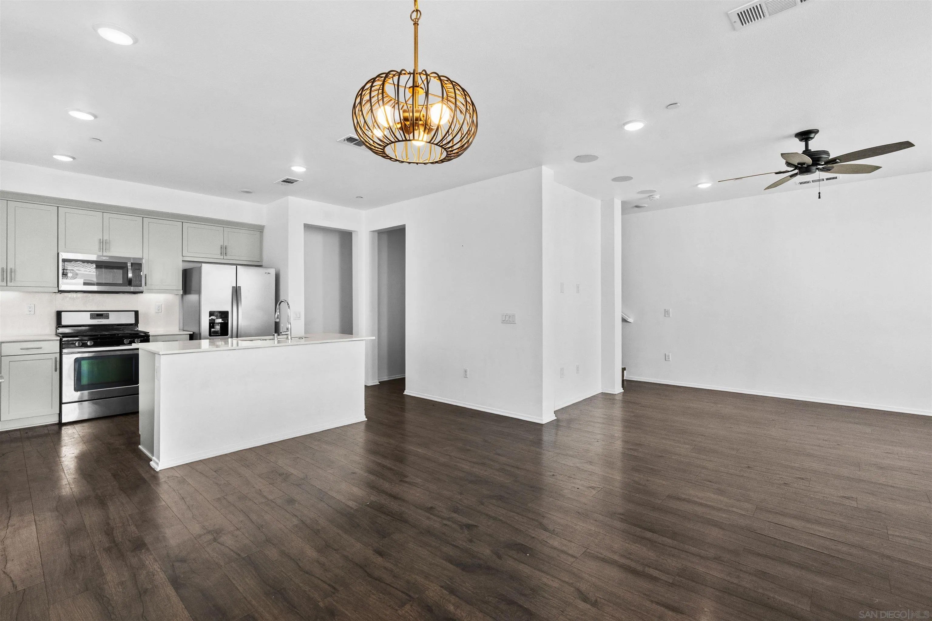 1207 Paseo Seashore Unit 82