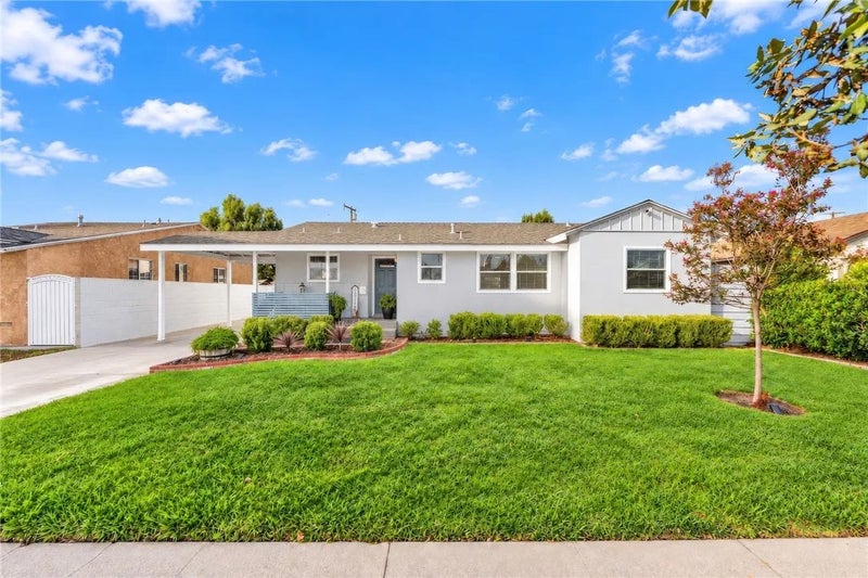 1711 W 21st