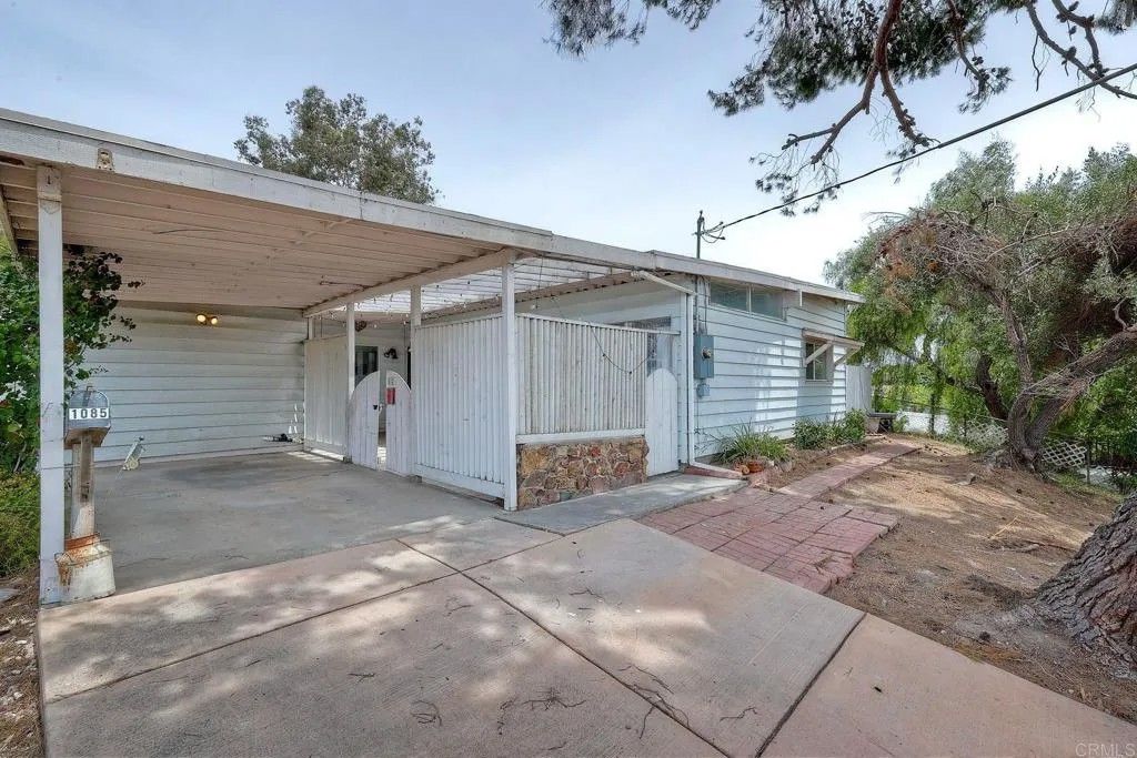 Photo of 1085 Las Bancas Court, Chula Vista, CA 91911 (MLS # PTP2603456)