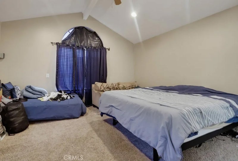 4163 W 160th