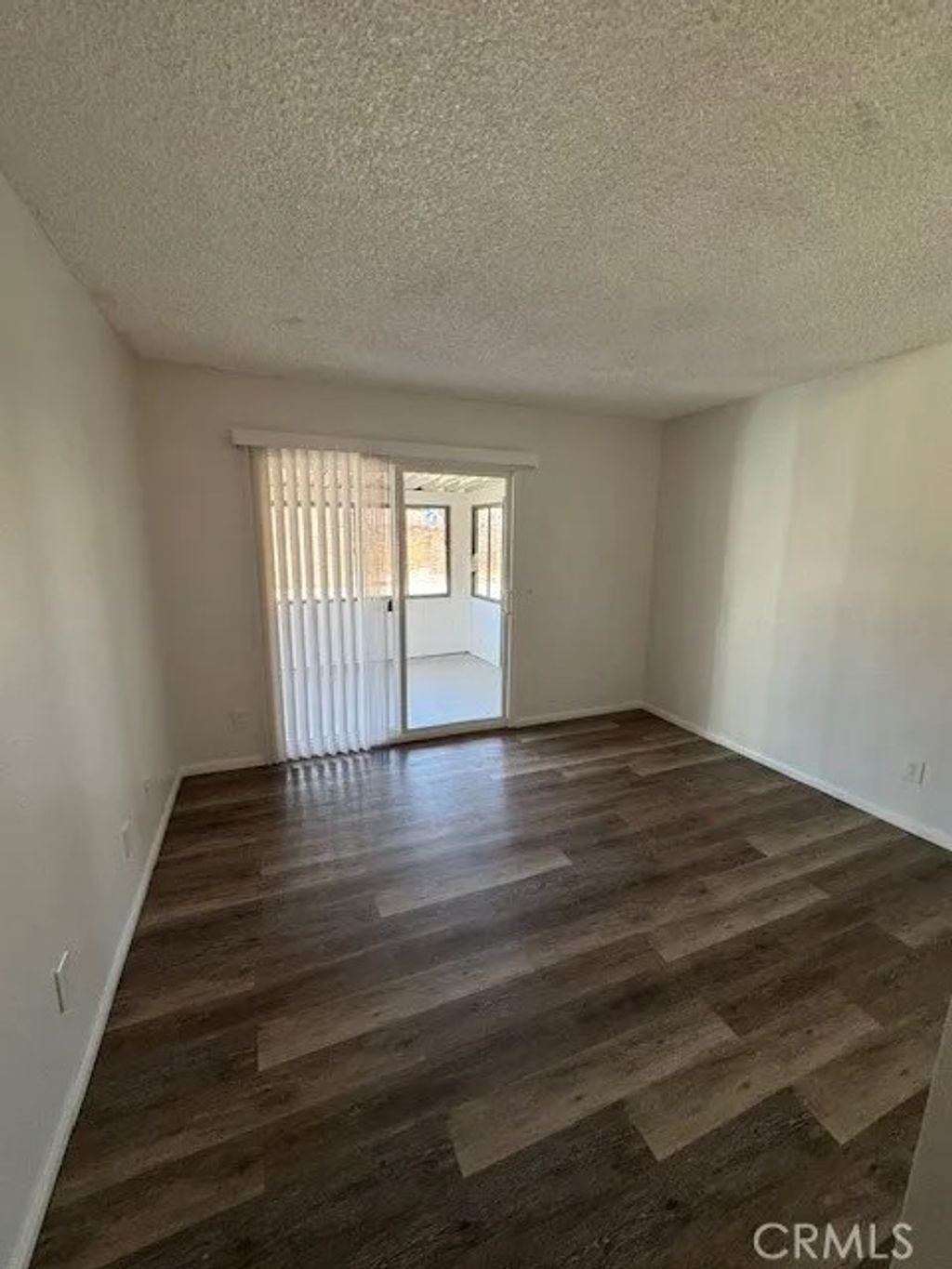 Photo of 2196 W Oakland Ave, Hemet, CA 92545 (MLS # SW26021689)