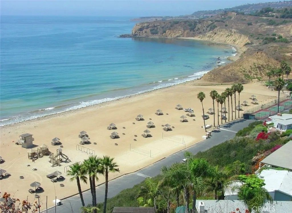 Photo of 122 Spindrift Lane, Rancho Palos Verdes, CA 90275 (MLS # SW26086534)