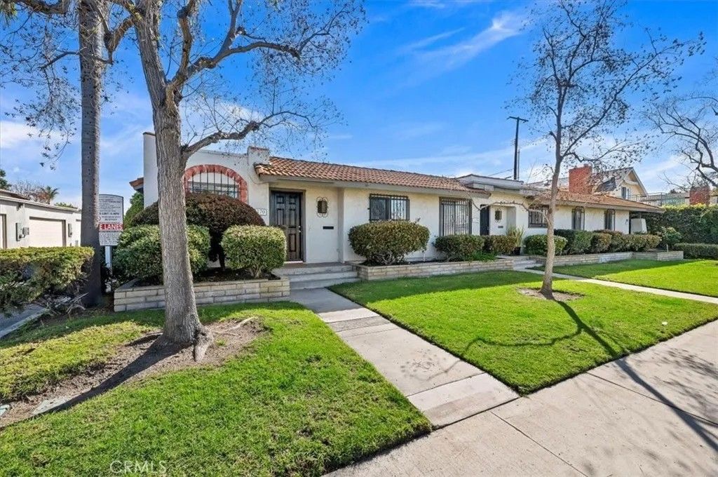 Photo of 2170 S Euclid Street, Anaheim, CA 92802 (MLS # IG26042423)