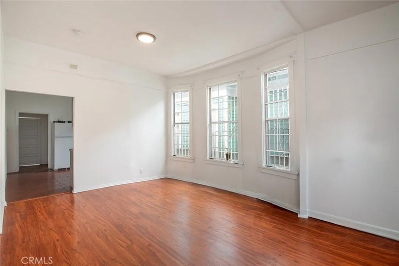1522 W 29th