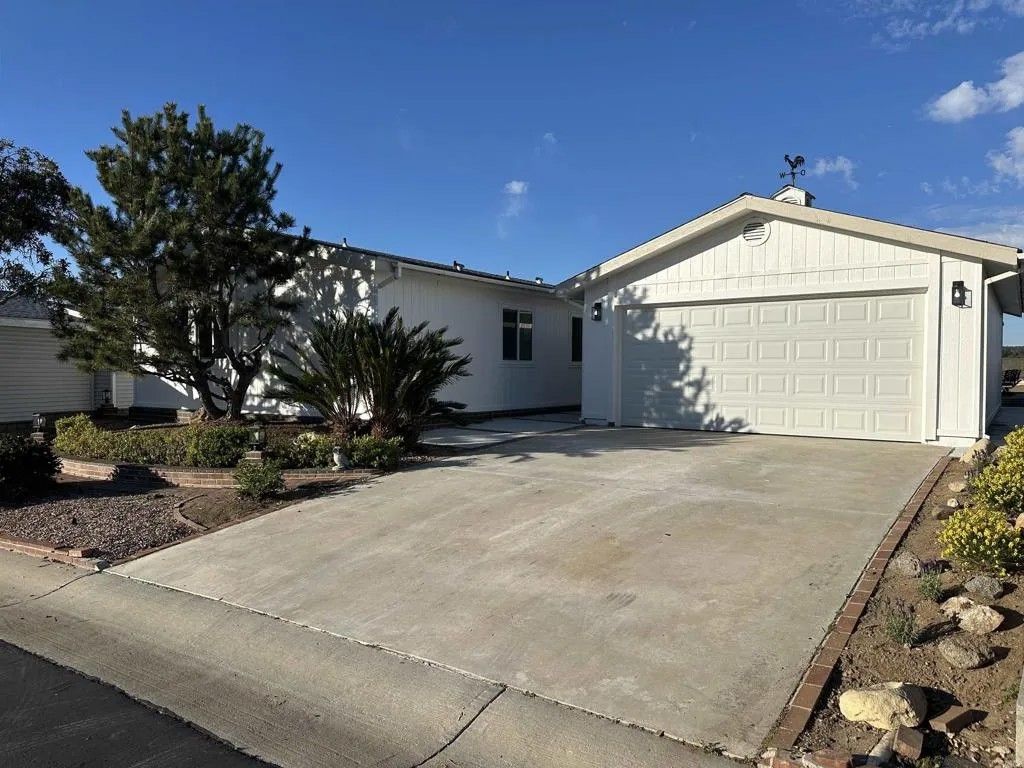 Photo of 1438 Salem Court, Oceanside, CA 92057 (MLS # NDP2600814)