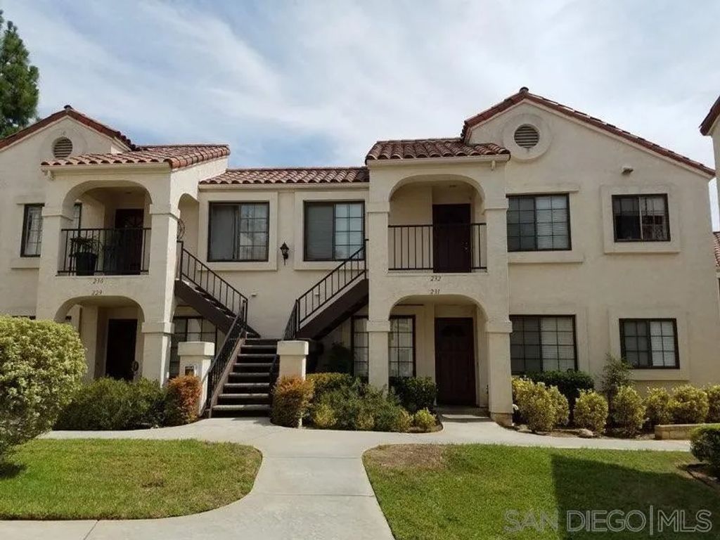 Photo of 13294 Wimberly Sq #228, San Diego, CA 92128 (MLS # 260007561)