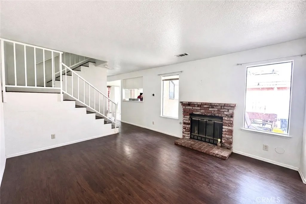 37711 San Ysidro