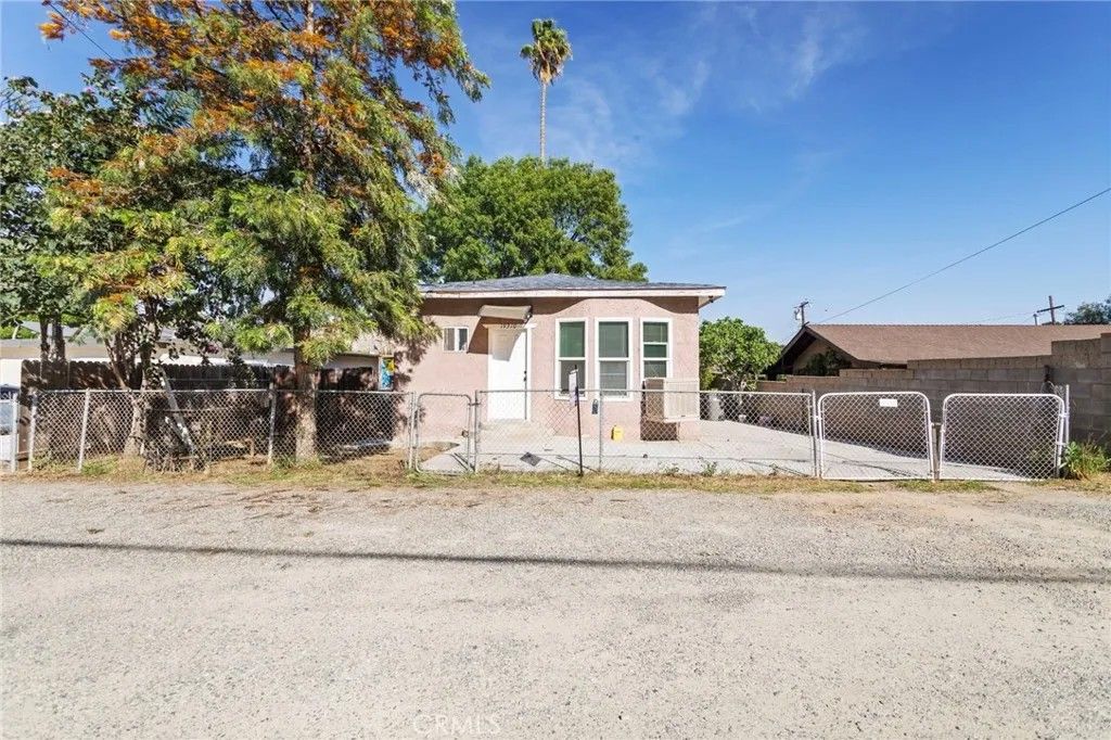 Photo of 19310 Ambassador Avenue, Corona, CA 92881 (MLS # OC26063658)